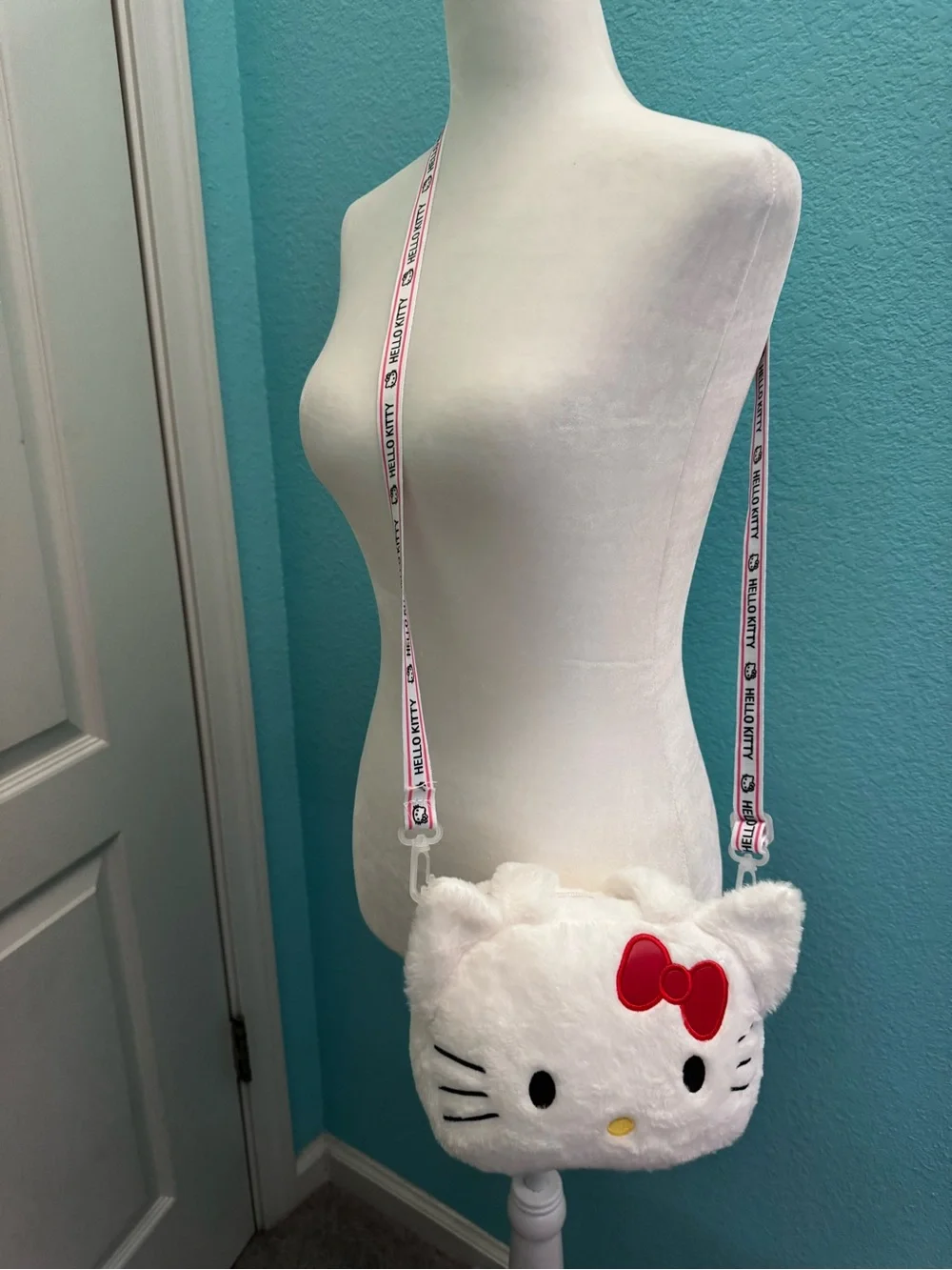 Hello Kitty Adjustable Crossbody Top Handle Purse